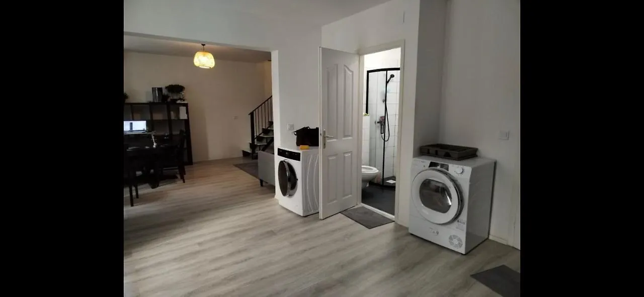 7Dab Apartment Josika 28 Contactless Self Check-In Βουδαπέστη 0*,  Ουγγαρία